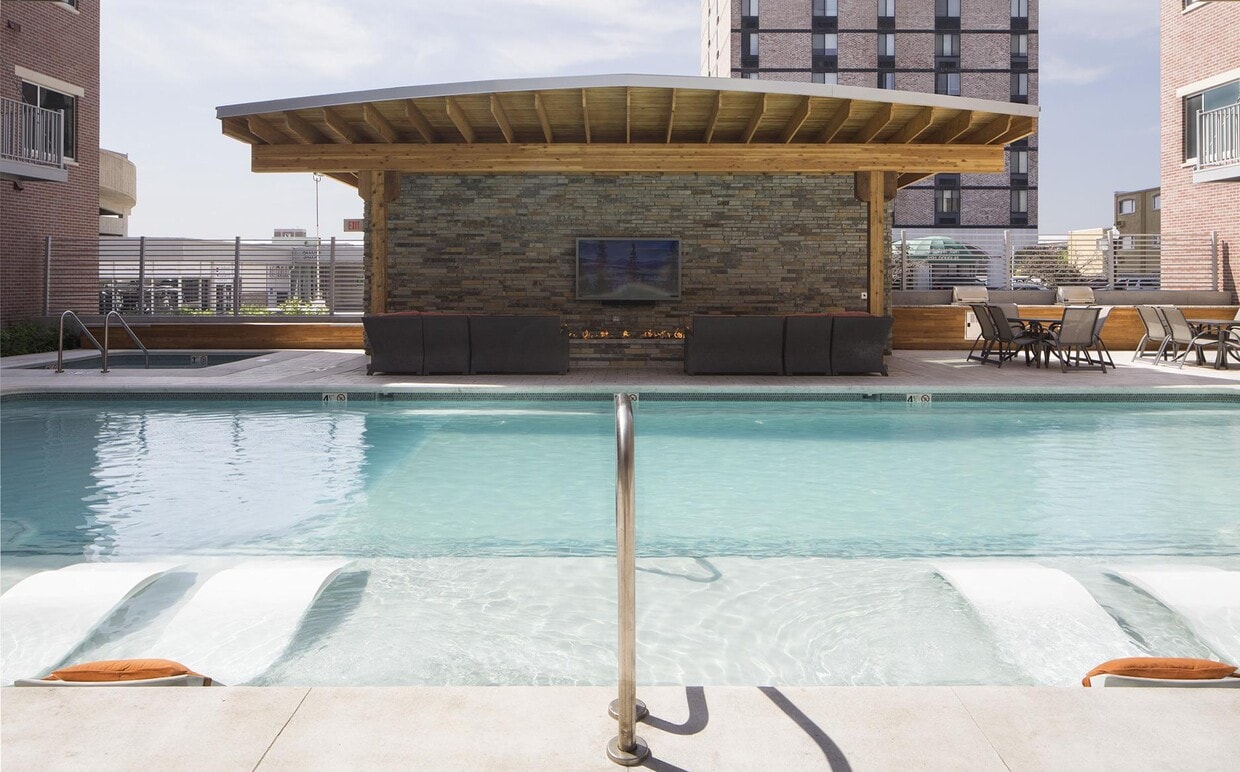 The Highline - The Highline