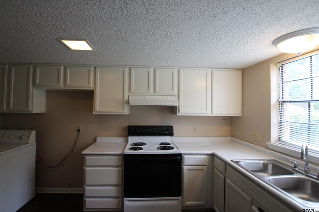 Foto del edificio - 2520 Delmar St