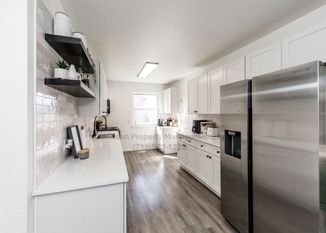 Building Photo - Charming 3 Bedroom House in South Fountain