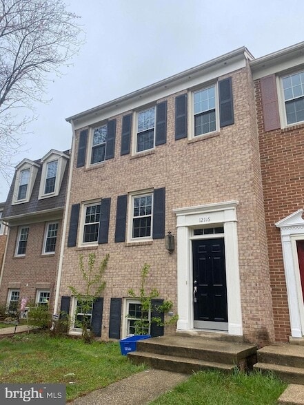 Building Photo - 12116 Stallion Ct