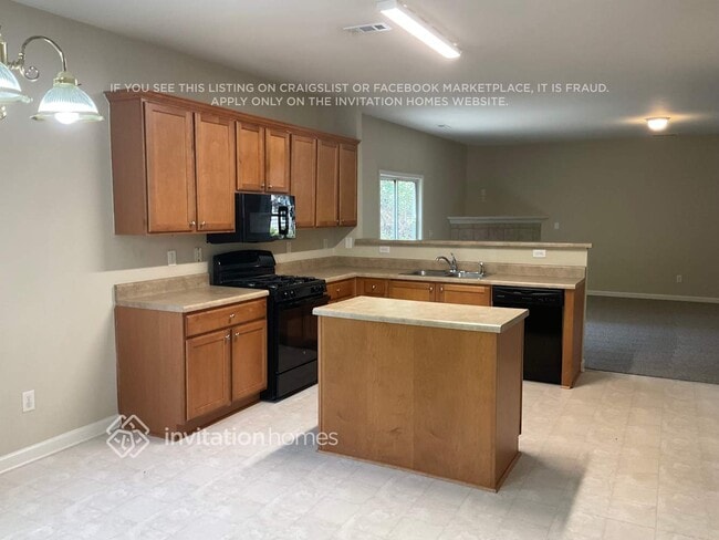 Building Photo - 876 Win West Pointe NE