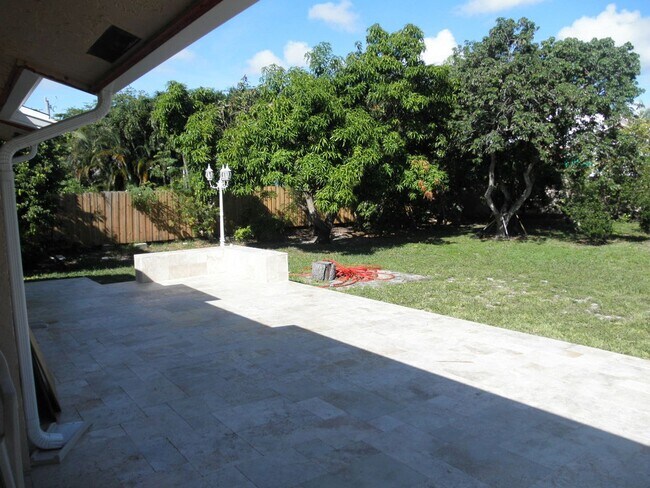 Building Photo - Caldwell Heights In Boca Raton
