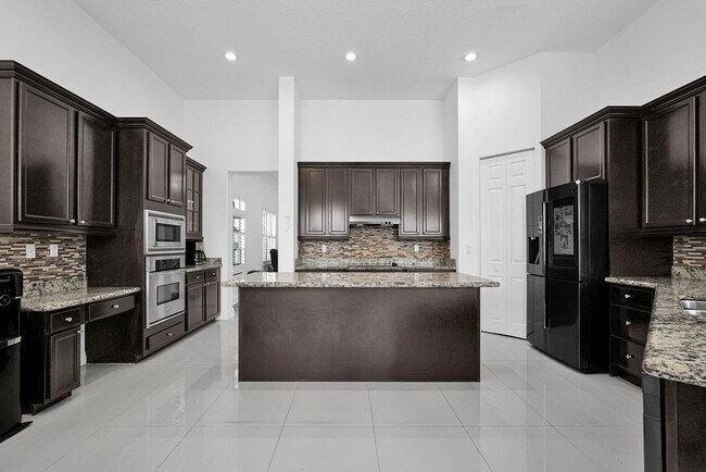 Building Photo - 2952 NW 84th Ter