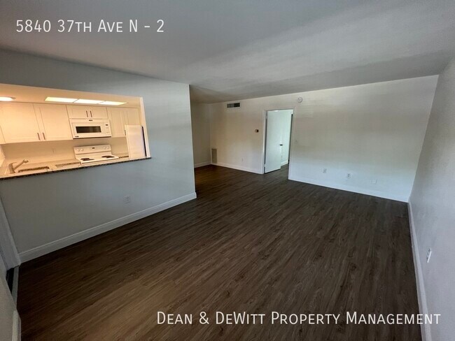 Building Photo - 5840 37th Ave N