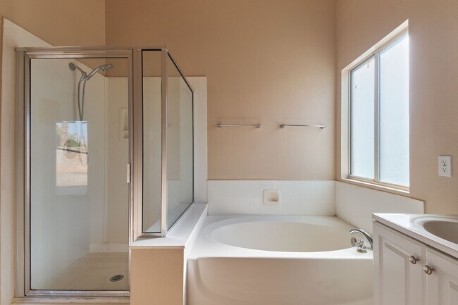 Building Photo - 79830 Dandelion Dr