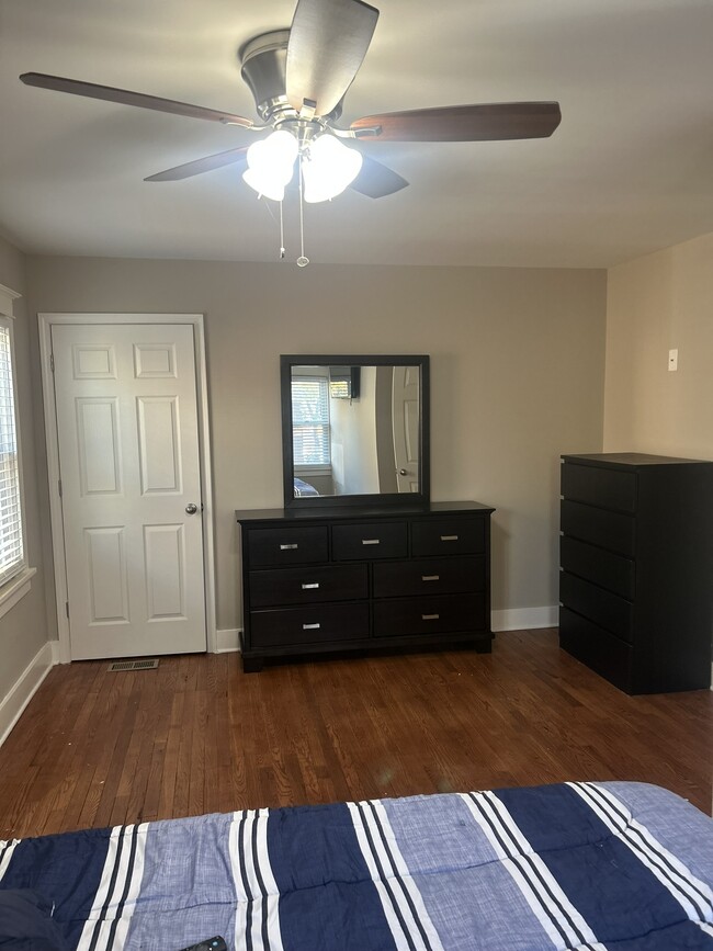 Building Photo - 6726 Chamberlain Ave