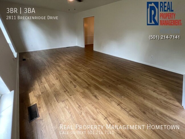 Building Photo - Beautiful 3-Bed 2.5-Bath Home in Little Rock!