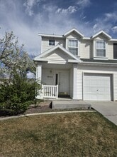 Building Photo - 1942 20 E