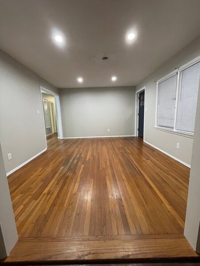 Foto del edificio - 3635 Belair Rd