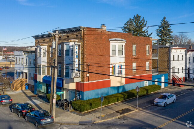 Building Photo - 65-67 Watervliet Ave
