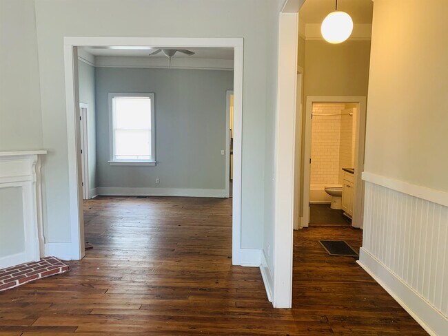 Foto del edificio - 312 W 31st St