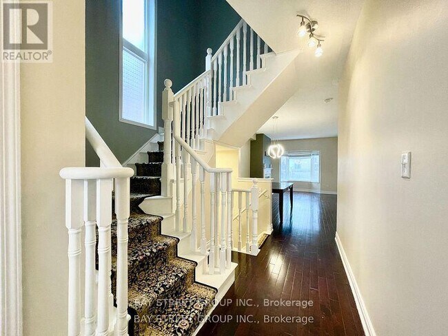 Building Photo - 3118 Ferguson Dr