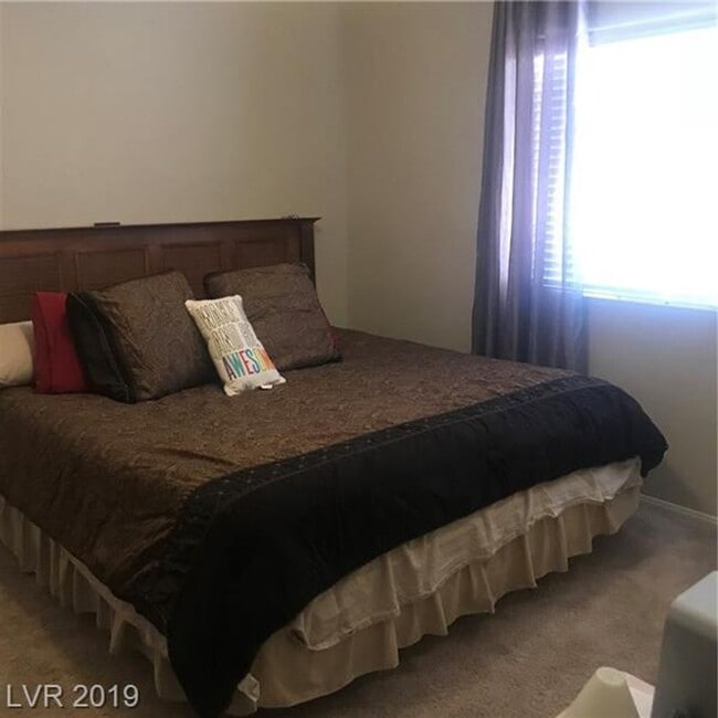 Foto del edificio - Beautiful 3 bedroom condo, located in a 24 hour guard gated community