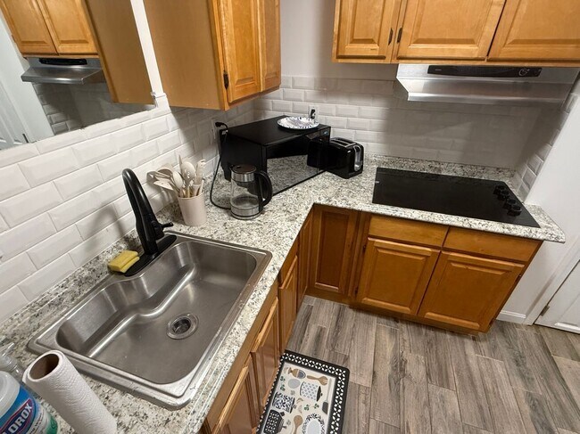 Building Photo - 20529 Aspenwood Ln