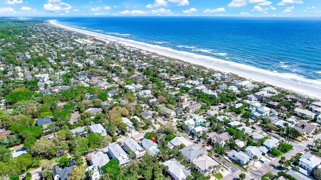 310 2nd St, Atlantic Beach, FL 32233 House Rental in Atlantic Beach