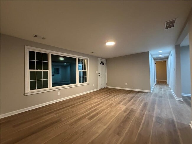 Foto del edificio - 4699 Hwy 81