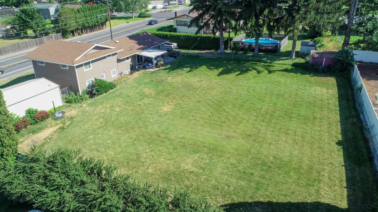 Primary Photo - Freshly Updated 2 Bed 1 Bath Spokane Valle...