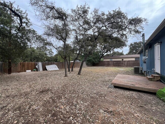 Building Photo - 4529 Doss Rd