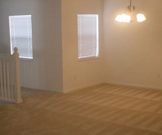 Foto del edificio - 6462 Cantua Ln