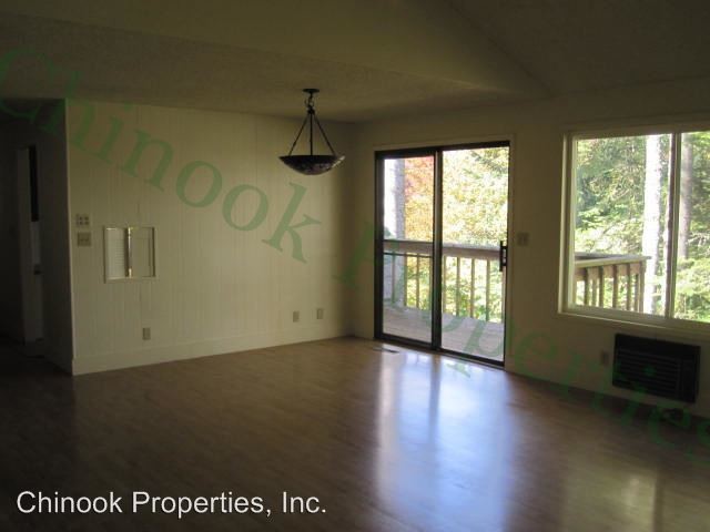Building Photo - 2132 McLean Blvd