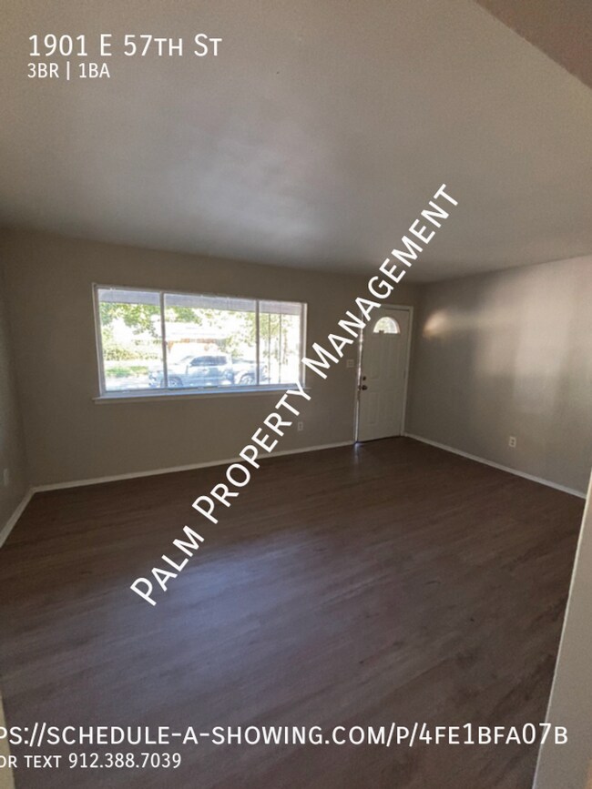 Foto del edificio - 1901 E 57th St