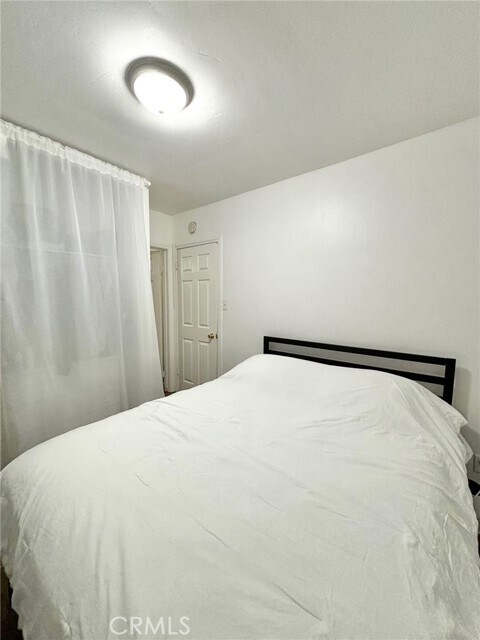 Building Photo - 145 Avenida Miramar