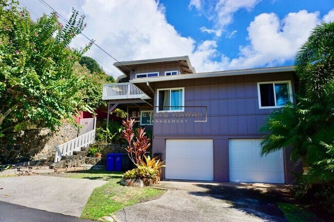 Building Photo - 736 Hawaii St