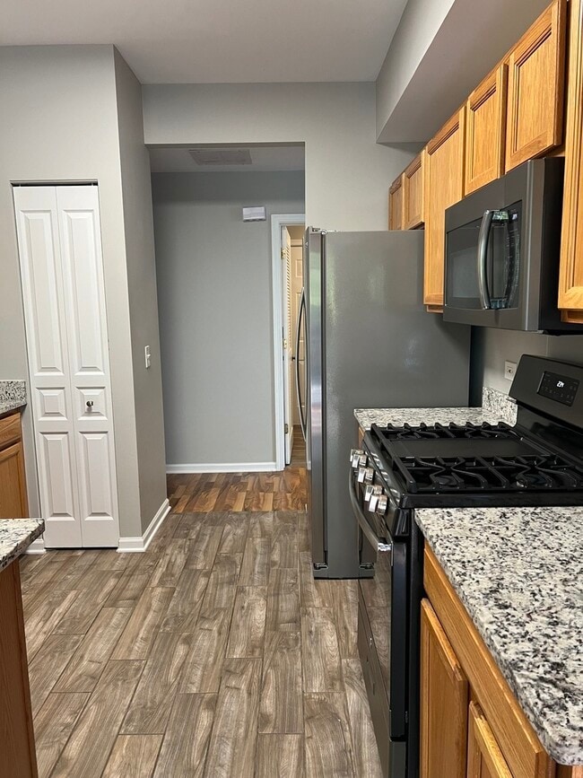 Foto del edificio - 3169 Bromley Ln