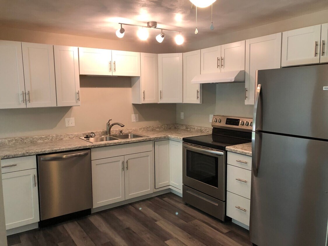 Foto principal - 1800 W. Pershing Street