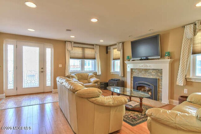 Building Photo - 106 Elizabeth Ave