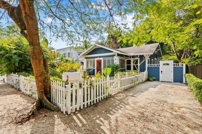 Foto del edificio - 621 SW 14th Terrace