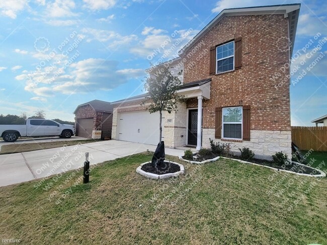 Building Photo - 3 br, 2.5 bath House - 517 Congress Way