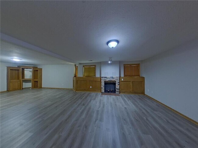 Foto del edificio - 16740 N Manor Rd