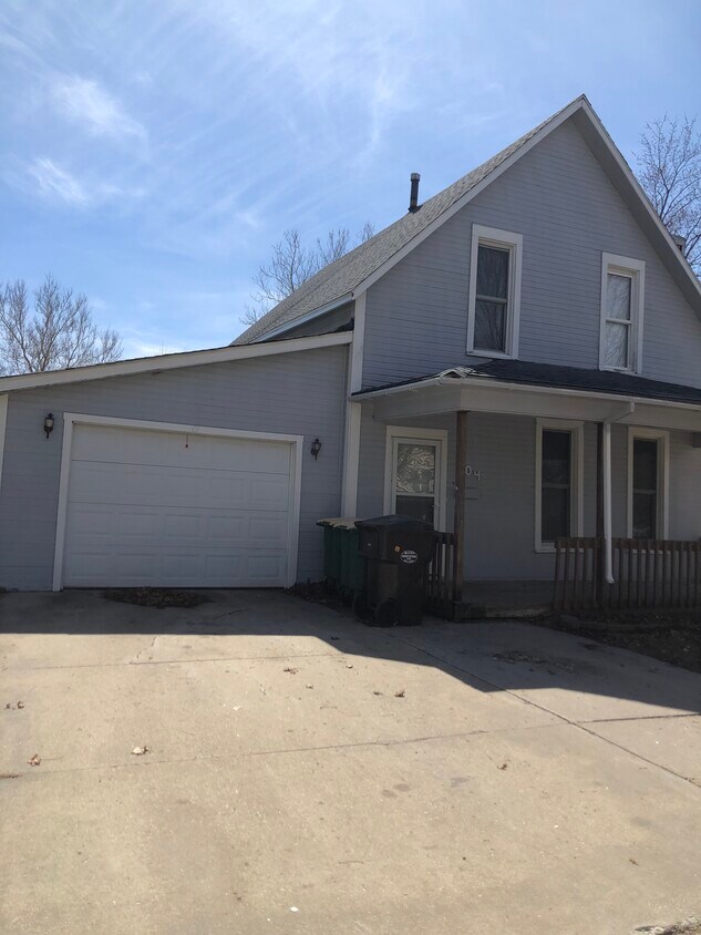 Foto principal - 604 E Jefferson St