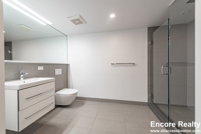 Building Photo - 22 Fleet St