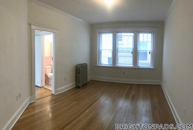 Building Photo - 115 Kilsyth Rd