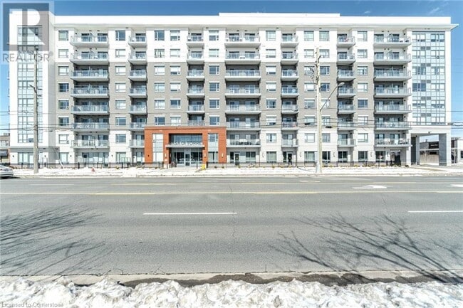 Building Photo - 121-128 Hwy 8