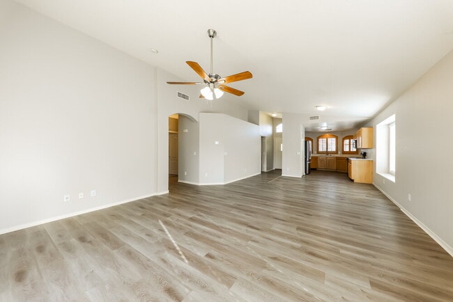 Building Photo - 9631 W Clara Ln