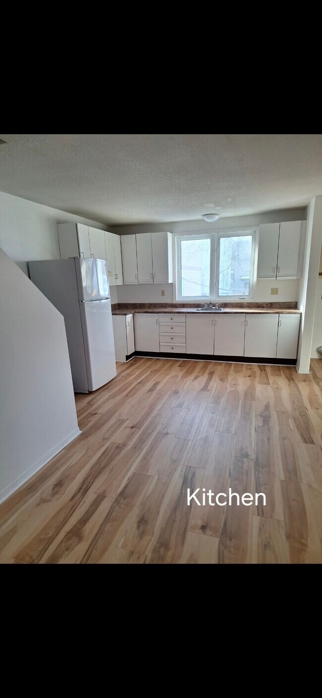 Photo du bâtiment - 195 Columbus Av