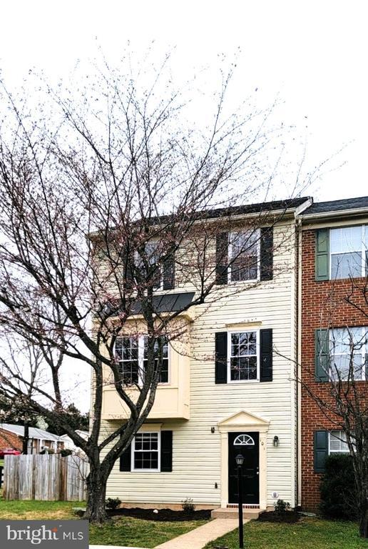 Primary Photo - 101 Abby Ln