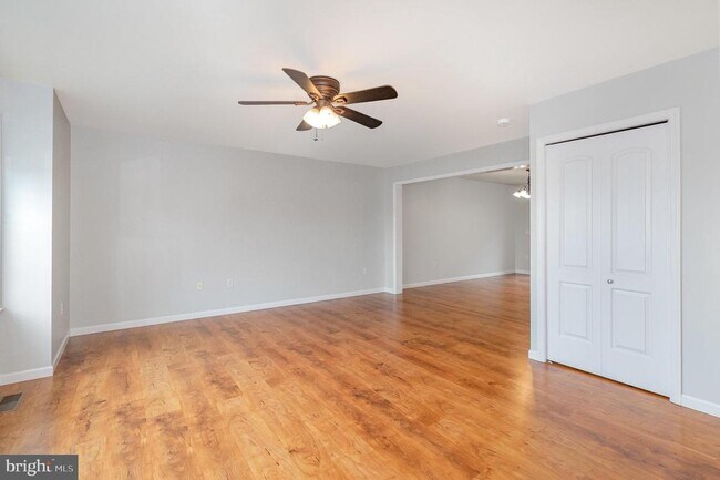 Foto del edificio - 774 Winding Ln
