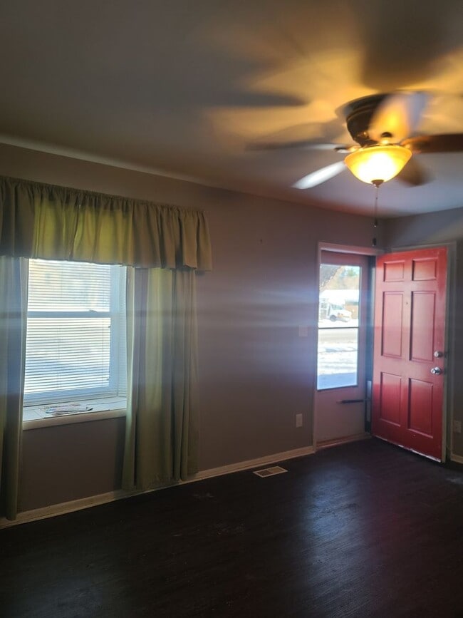 Foto del edificio - 505 S Duncan Rd