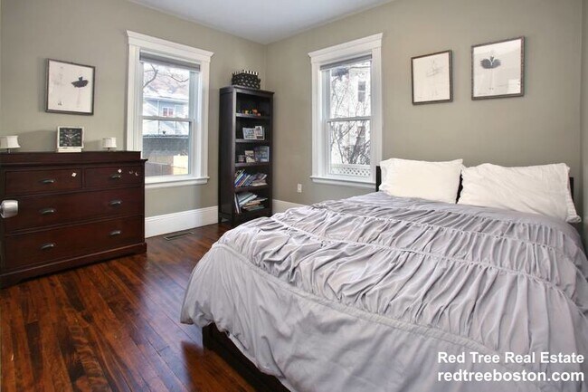 Building Photo - 179 Tremont St