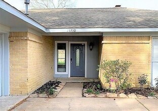 Building Photo - 15710 Sandy Hill Dr