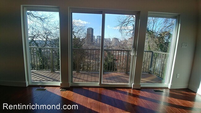 Foto del edificio - 4 br, 3.5 bath House - 1906 Princess Anne Ave