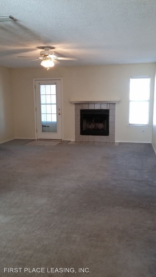 Foto del edificio - 3 br, 2 bath House - 124 Lockwood Dr.