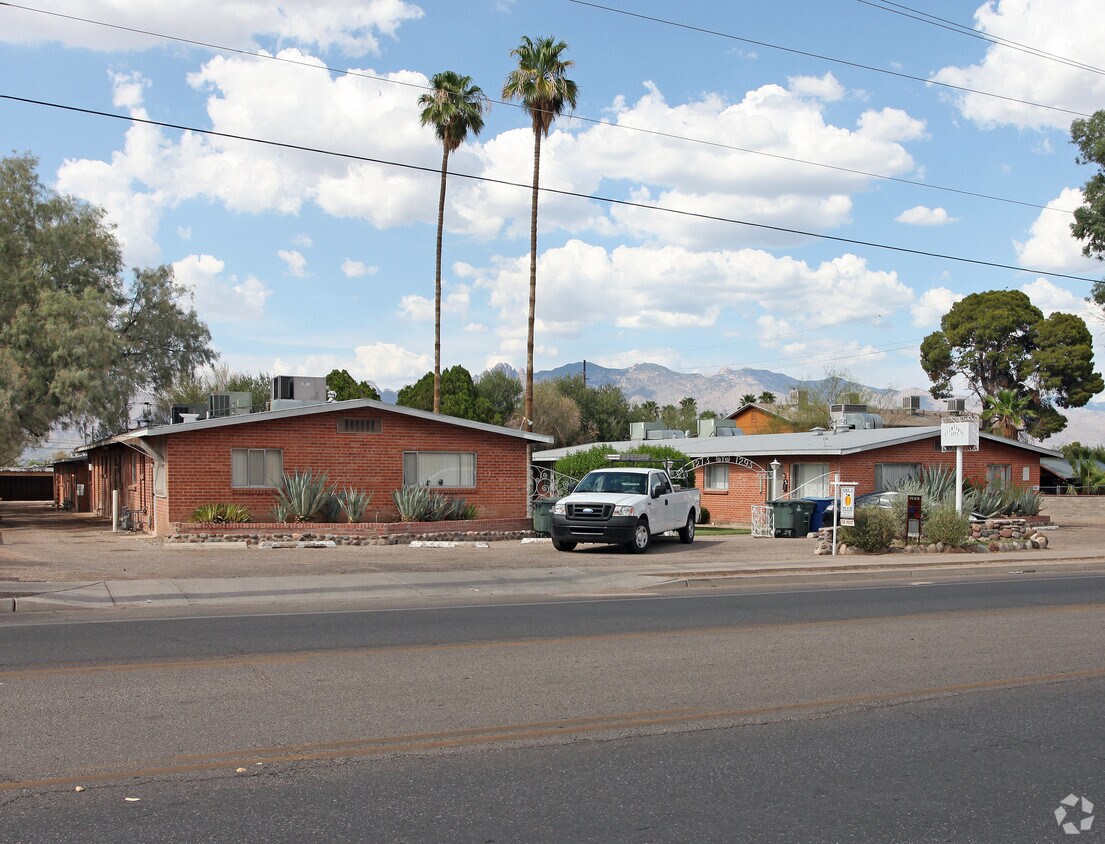 Primary Photo - Glendale Apartments
