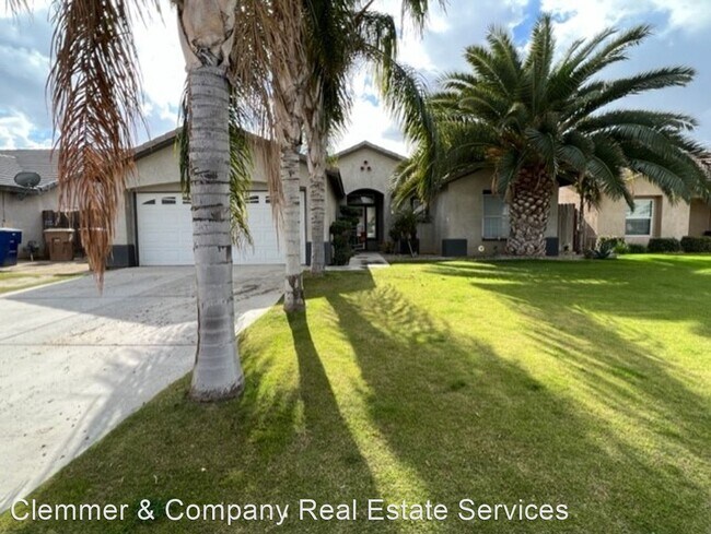 Building Photo - 4 br, 2 bath House - 2817 Tapo Ridge Dr.