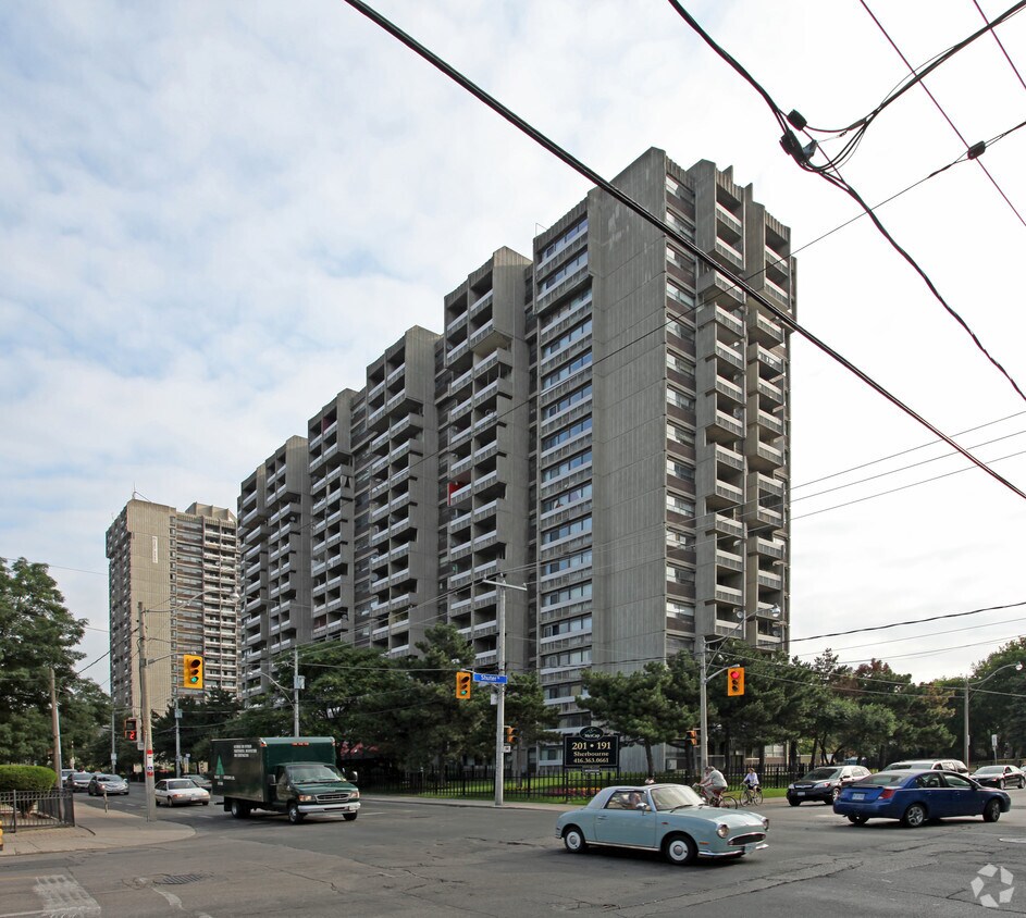 Sherbourne Estates (191 Building) Apartments 191 Sherbourne St