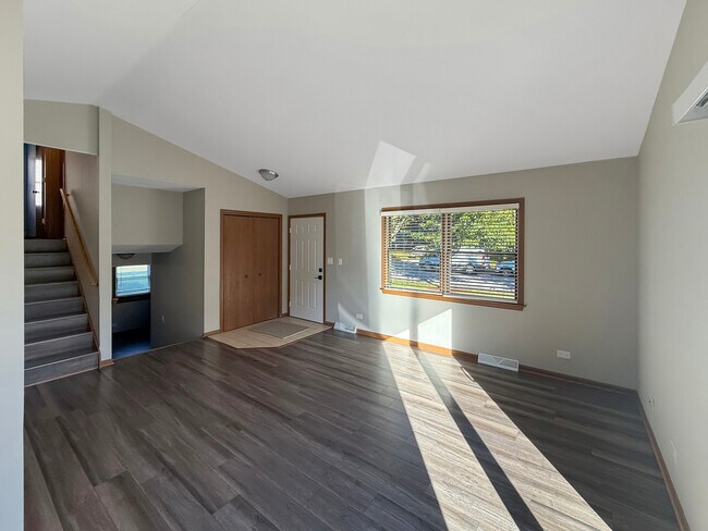 Foto del edificio - 139 Spuhler Dr